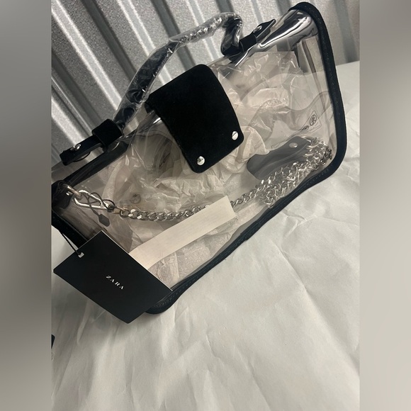 🔥🔥Zara Vinyl crossbody bag - Picture 7 of 8
